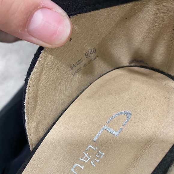 Chinese Laundry Black Suede Wedges - Picture 5 of 5